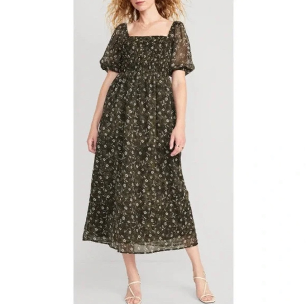 Old Navy Fit & Flare Smocked Dark Green Floral Maxi/Midi Dress Size M